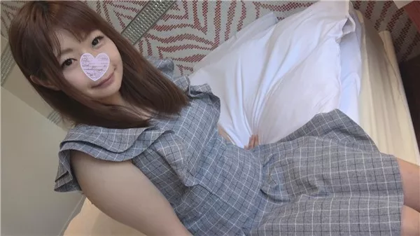 [FC2_PPV-837171] 【個人撮影】ゆうこ22歳　パイパン汗ダク激シコボディのヤリマン女子大生に大量中出し 822185 初撮り♥完全顔出し♥NTR♥中出し♥22歳ファストフード店勤務の普通の女の子が寝取られ属性の彼氏に薦められてのまさかのごｗ♥3号の執拗なエッチに彼氏ともども大満足!?♥【個人撮影】