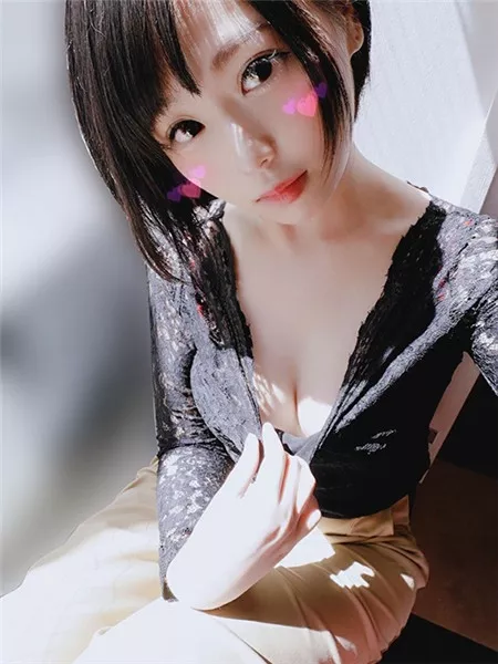 [FC2_PPV-915150] 【個人撮影】むっちりボディがエロ可愛い20歳 現役女子大生キャバ嬢 みかちゃんとハメ撮り！イケメンホストの知り合いキャバ嬢ハメ撮り営業【素人】
