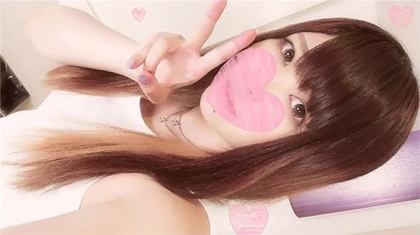 [FC2_PPV-954692] 【可愛い瞳で悩殺】菊地●美似　取扱超困難初体験美女登場！人前で初めて全裸パンストおまんこ弄りビチョビチョ早漏【モザ無】おまけ写真集有