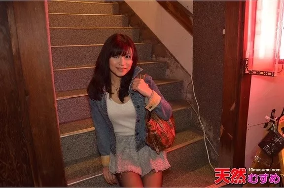 [10musume-101513_01] 天然むすめ 101513_01 素人ガチナンパ～マン汁ドロドロの超可愛い娘を生姦 / 吉本りさ
