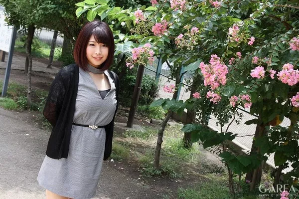 [GAREA-690HINAMI] 笑顔がとてもキュートなムッチリ大学生の羞恥と背徳と快楽