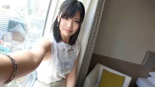 [SIRO-3797] 【初撮り】ネットでAV応募→AV体験撮影 945 経験人数ひとりなのにAVに出ちゃう好奇心旺盛な女子大生！元カレよりも逞しいチ〇ポに驚きつつも…。