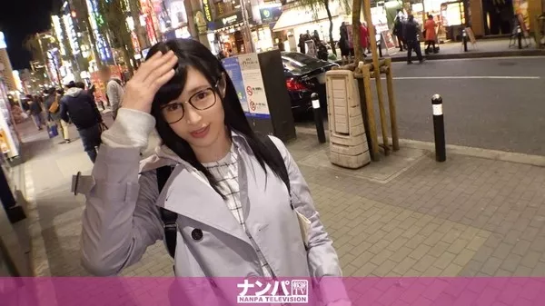 [200GANA-2080] マジ軟派、初撮。 1340 新橋で見つけた本好きメガネ女子。急なセックスさせてください」発言、突然入ってきた男に何勝手に俺の部屋使ってるの」と言いがかりをつけられ、わけのわからないまま気付いたら犯されてました。 カノン 22歳 大学生