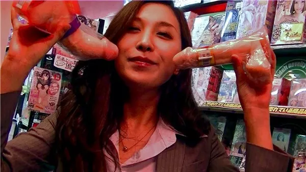 [FC2_PPV-1074831] 再UP！【個人撮影】マニアの方向け♡書店&アダルトショップでオナニー♡…ラブホSEXで喘ぎ声が…♡[北条リエコ]