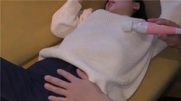 [FC2_PPV-1294880]  【個人撮影】愛する一人娘を預けて昼間に他人棒に酔う28歳のスレンダーな人妻