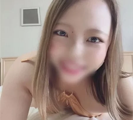 [FC2_PPV-1464035]  【無修正】婚約中なのにセフレのチ〇ポ咥えてる自由奔放すぎる上司の娘(孕ませ旅行しちゃいました)