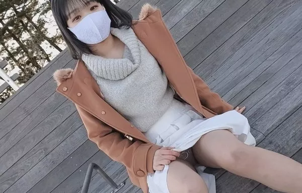 [FC2_PPV-1740261] 27まで 【無修正】上京してきた色白素朴少女。お泊り連続中出し