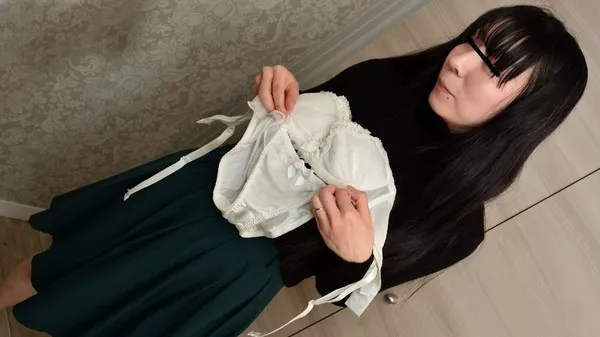 [Pacopacomama-072421_506] パコパコママ 072421_506 奥さん、今はいてる下着を買い取らせて下さい！〜剛毛奥さんのブラとパンティセット〜 橋本瞳