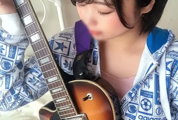 [FC2_PPV-2089132]  【流出】ガールズバンド　ボーカルK（20）ボーイッシュな爆乳歌姫のプライベートな女子の顔　中出しハメ撮り流出 【個人撮影】