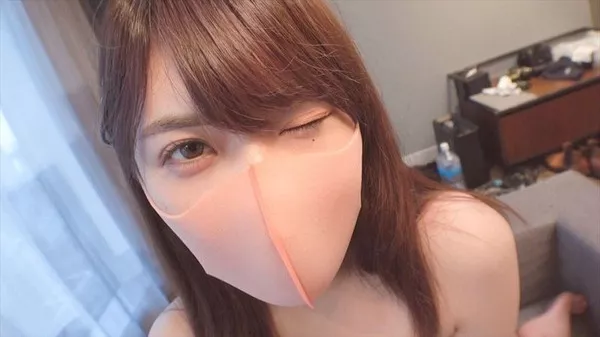 [FC2_PPV-2422000]  【個人撮影】週刊マンガ誌に載っているグラビア娘のチ〇ポ舐り 【取り下げ注意】