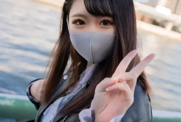 [FC2_PPV-2486331] 初撮影！！ 【新シネマ画風】個数限定！ 【無修正】可憐な美巨乳Gcup現役女子大生・・・巨乳に挟まれたまらず口内発射！喘ぎ乱れる見事な美体に2回中出し！！（3回射精長編）