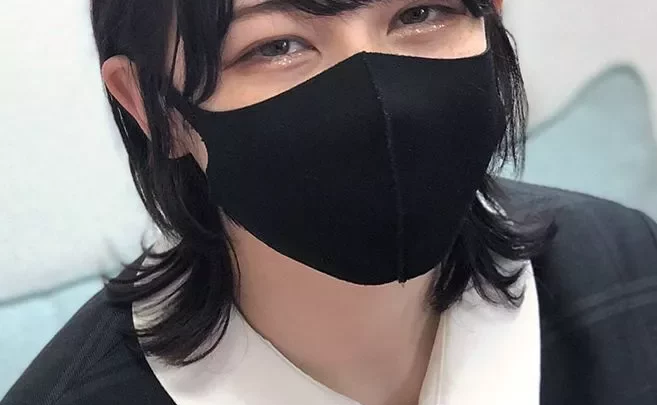 現役中退ハーフ18才レベチ女子キララちゃんの続編！明るい部屋＋じゅうたんプレイで日常感あふれるハメ撮り！最後は全裸！