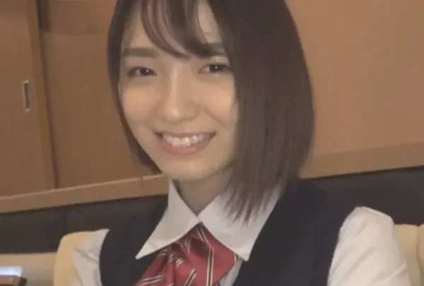 【毎日告られるJ系】全同級生男子のアイドル的美少女と円光【めい(1●)帰宅部】