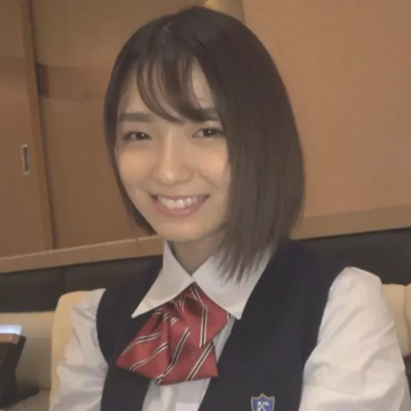 【毎日告られるJ系】全同級生男子のアイドル的美少女と円光【めい(1●)帰宅部】