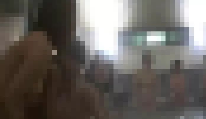 ハイビジョン　ハイレベルのJKを追い撮りしました
