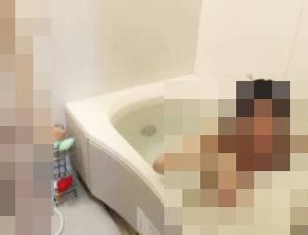 S親友同士がお風呂ではエロエロハプニング