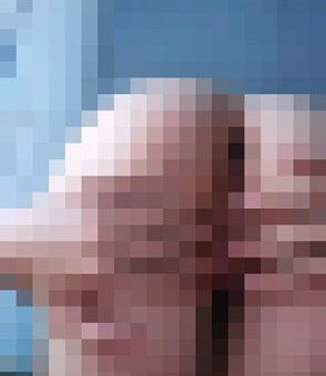 最後は全裸に