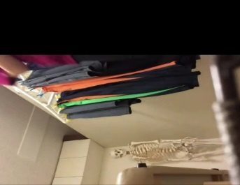 理科の先生着替え