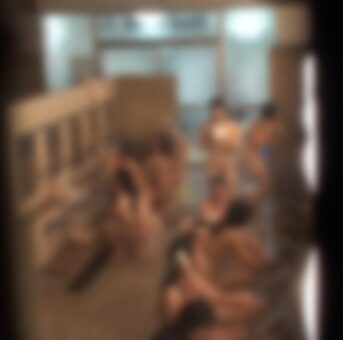 究極の女子たちの合宿風呂　③