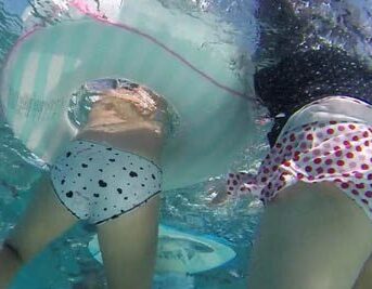 レジャープール水中撮影