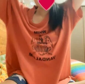 期間限定　エロイプ　スタイルのいい巨乳ちゃんがオナニー