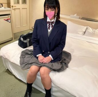 ※削除覚悟【初撮り】””自称””真面目な現役制服女子とパパ活_彼氏には内緒で中出しSEX