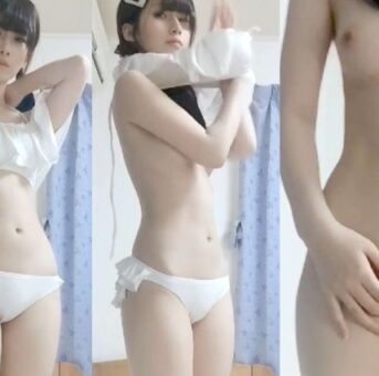 めっちゃかわいい 全裸パイパン美** オナニー くぱぁドアップ 【無修正】