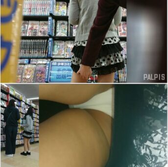 母親と文房具を買いに来たチョイブサな女の子をパシャリ