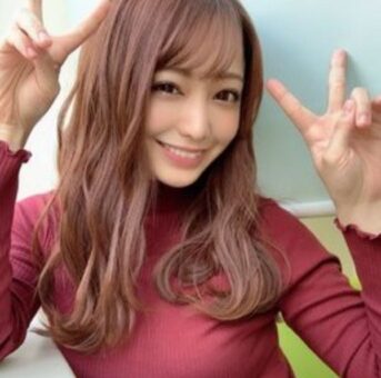 【生意気すぎるケツ☓好物イラマチオ】人は見かけによりませんｗｗｗ超ドМでいじられてる時の感じがまたくるおしゅうでございます