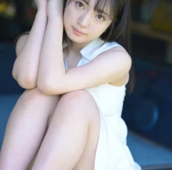 11月デビューの期待の新人 永〇鈴 無〇正 個撮動画 ３作品＋2特典