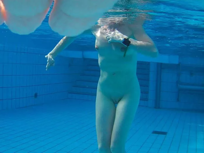 Underwater voyeur in sauna pool 5