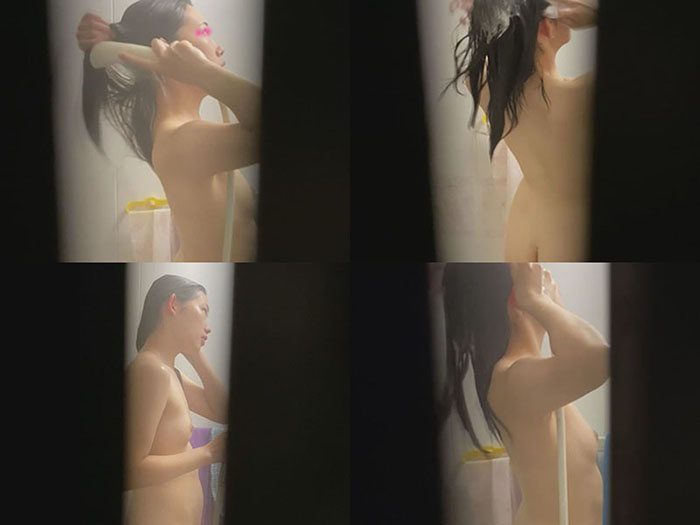 【リアルインパクト盗SATU〜入浴編〜】念入りに洗髪と洗顔する女の子