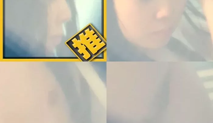 【Spionage-Fotografie Verbotenes Badezimmer in einem Wohnhaus 3】Die kurvenreiche Schönheit mit schönen Brüsten bürstet ihr nasses Haar.