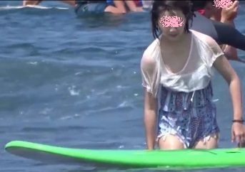 海で透け透け胸チラ乳首後半 15239312