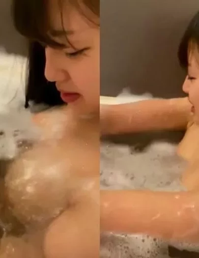 仲良しJK泡泡バスタイム☆ 15369706