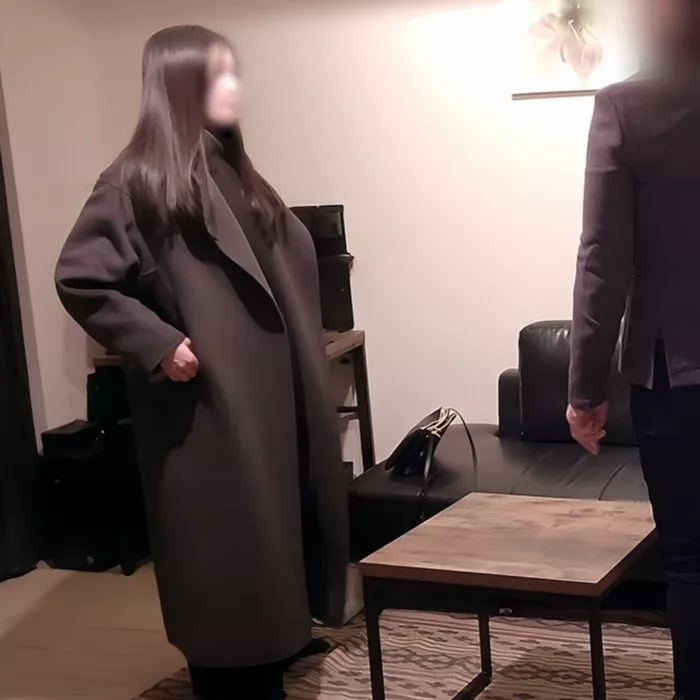 일본어를 유창하게 하는 한국인 모델을 낚아채기 (제1화)