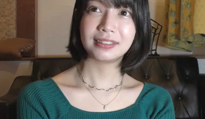 こんな可愛い巨乳若妻がオナニー動画配信のバイトに応募してきたら　※商品ID「3656934」ZIPプレゼント