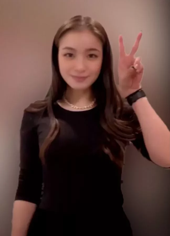 이 아이의 가슴 보고 싶지 않아? 얼굴 가리고 페리 스코나 방송했던 틱〇커 특定 제4탄!