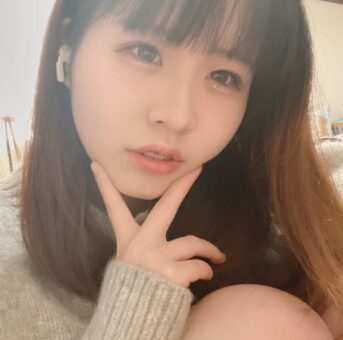 18素人　なんとも言えない可愛いお姉さん　ハメ撮り　個人撮影　写真動画大量