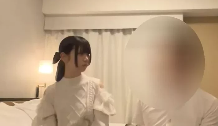 【レビューで顔出し】19歳明るくてスレンダーな女のコとイチャイチャ♡濃厚フェラで癒してもらいました【個人撮影】No.167