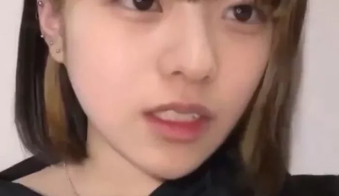 ti〇toker特定！顔隠してインスタでオナニー配信♪