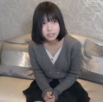 【数量限定】高画質！１８歳の歴代彼氏1人のアイドル級音大生に強○中出し！