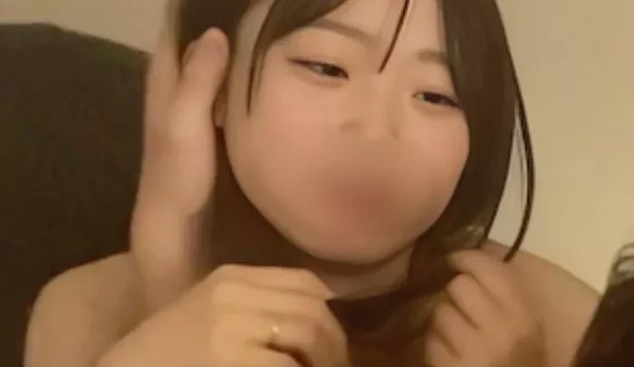 [Offre sans algues] Ange mince de niveau déloyal, Rōri Yukina-chan, 18 ans. Je vais rééditer en vente limitée l'intégralité de l'expérience où elle a été amenée chez moi et a conduit à deux éjaculations consécutives.