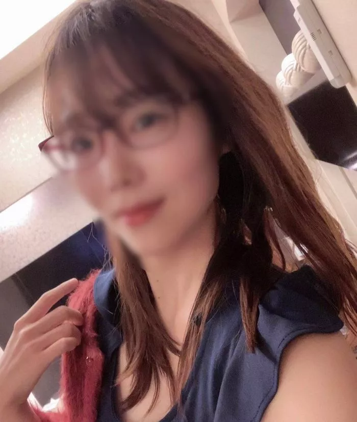 【얼굴 공개 & 리뷰 특전 옥상 페라 누키】면접에 온 매력 넘치는 요염한 여성을 생하메 촬영 강습