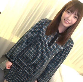 【LAXD史上No.1美女】まだ19歳の圧倒的可愛さの大学生に大量中出し。【高画質特典付き】※数量限定