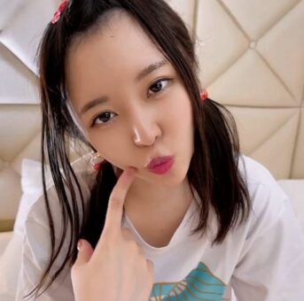 期間限定！人気な生粋のアイドルみなちゃんとデートしてセックスします！！高画質永久保存版