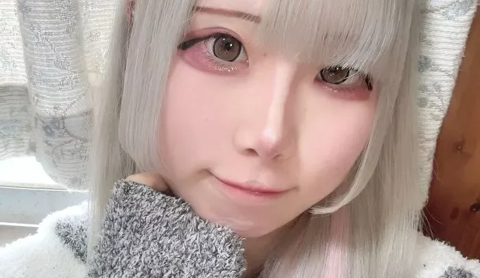 アイドル級に可愛いコンカフェ嬢ちゃんの自撮り