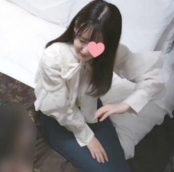 22歳清楚系スレンダーの彼女はイキまくり体質！可愛い見た目と声でおじさん喜ばせちゃう2回戦【前編】【個人撮影】No.194