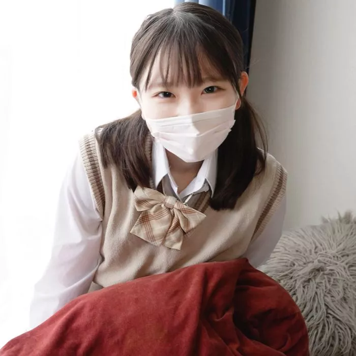 【2006】Public school advanced class girls' soccer team ace ③ A slender, fair-skinned honor student excelling in both academics and sports experiences her first-ever internal ejaculation.