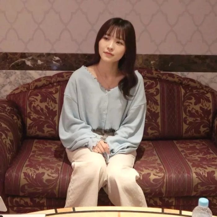 수량 한정! 【무】팔로워 30만 명의 궁극적인 미소녀를 촬영하고 내부 사정.